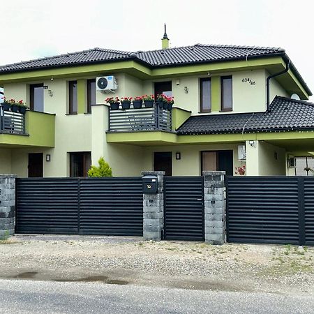 Apartmany Zeleny Dom Podhájska Εξωτερικό φωτογραφία